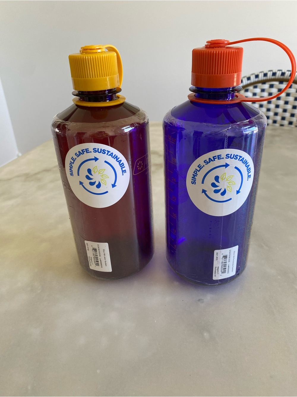 New! Nalgene set of 2 water bottles narrow mouth 32 oz